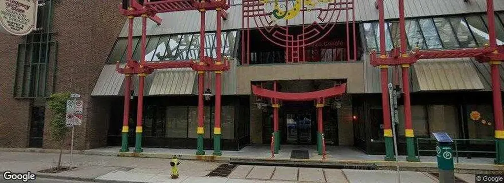 328 Centre Street SE Calgary AB T2G4X6
