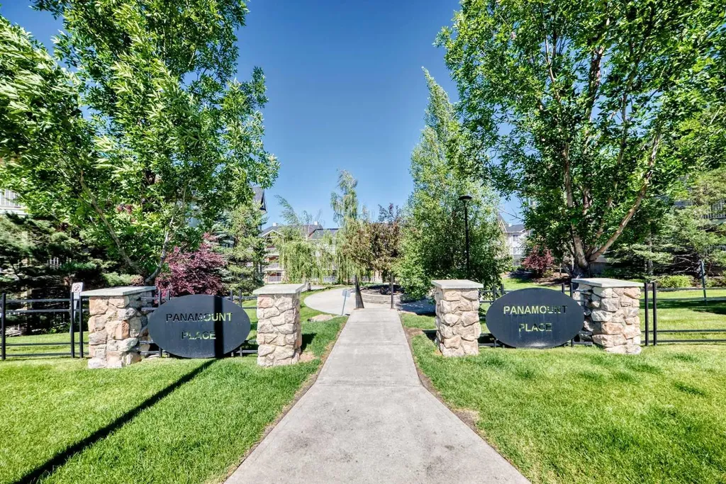 70 Panamount Drive NW Calgary AB T3K 5Z1