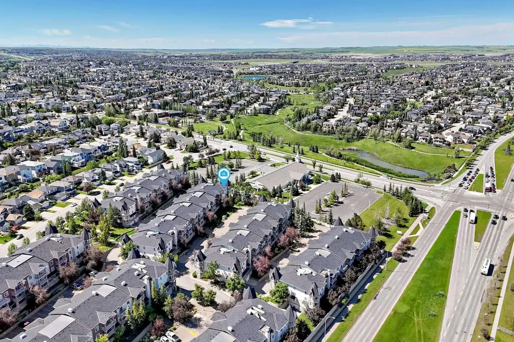 70 Panamount Drive NW Calgary AB T3K 5Z1