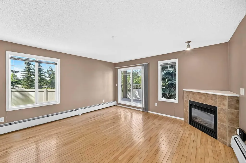 70 Panamount Drive NW Calgary AB T3K 5Z1