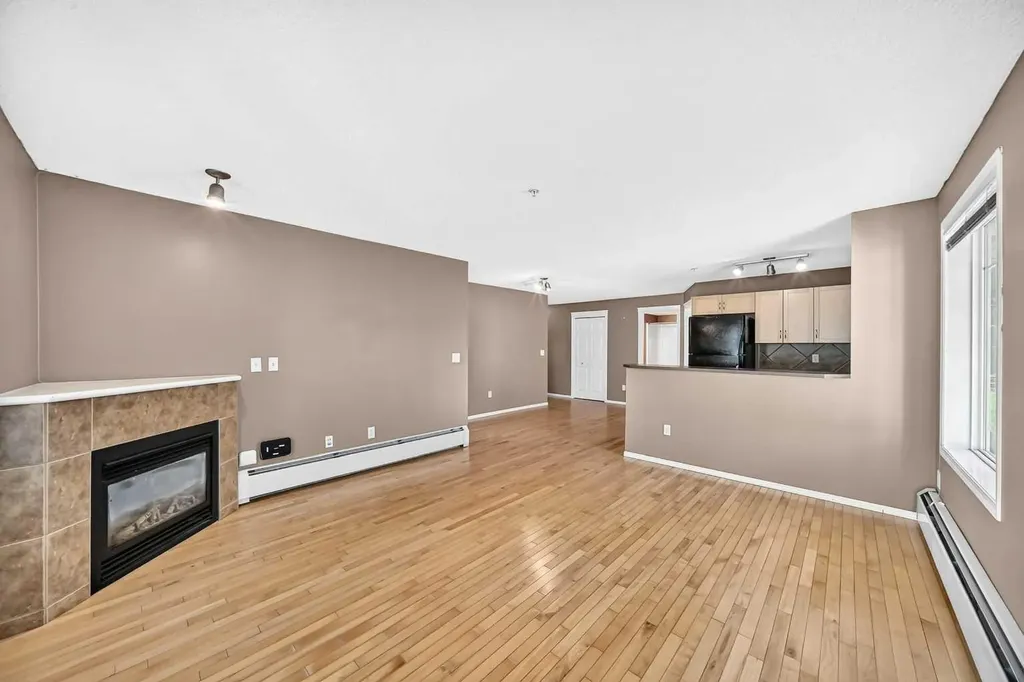 70 Panamount Drive NW Calgary AB T3K 5Z1