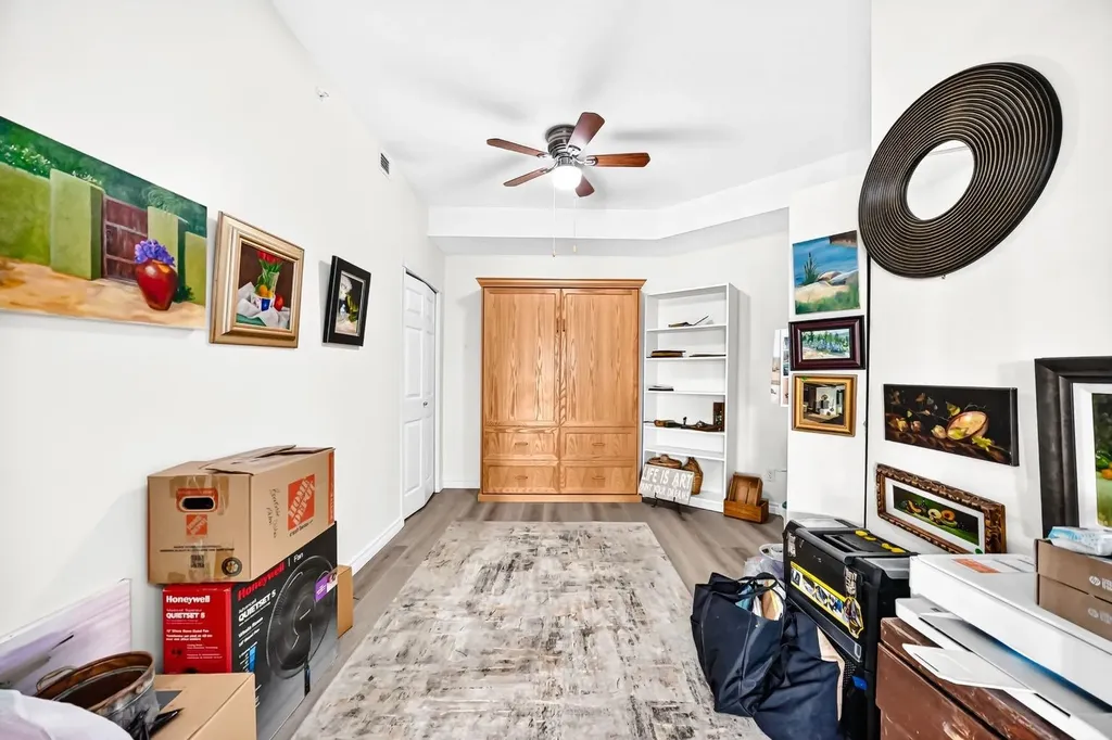 728 Country Hills Road NW Calgary AB T3K 5K8
