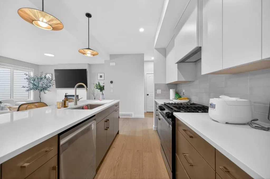 267 Bluerock Avenue SW Calgary AB T2Y 0W2
