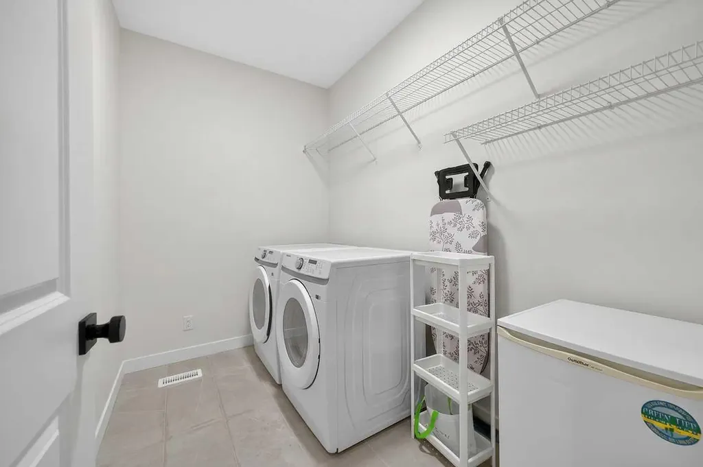 267 Bluerock Avenue SW Calgary AB T2Y 0W2