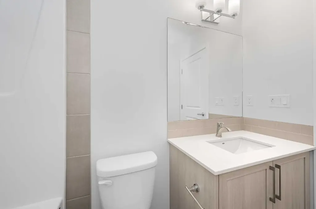 399 Magnolia Drive SE Calgary AB T3M 3M4