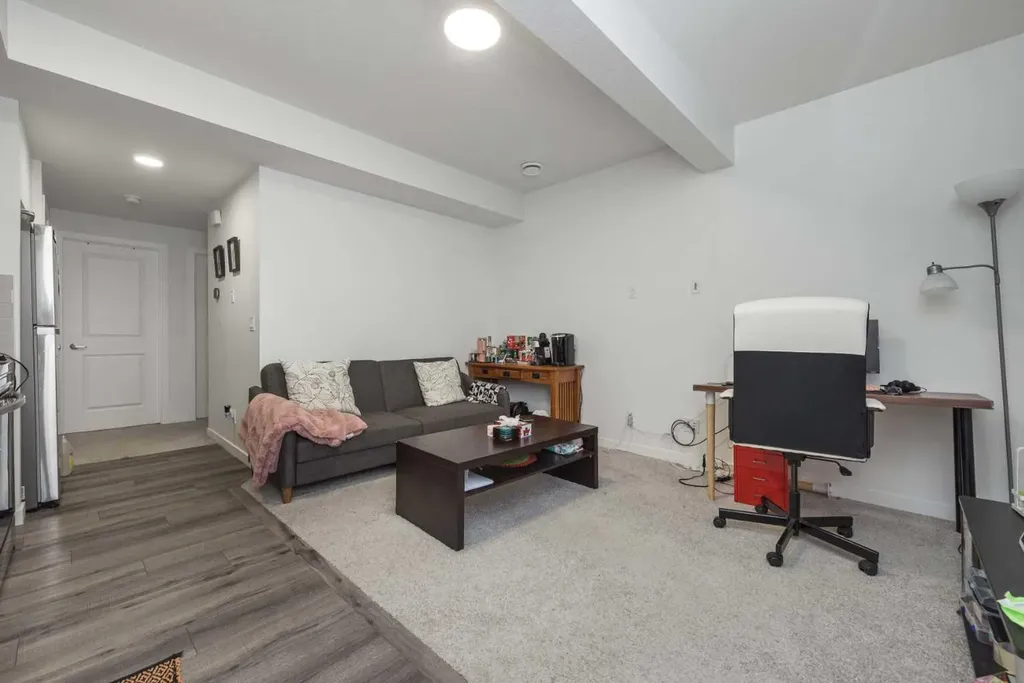 399 Magnolia Drive SE Calgary AB T3M 3M4