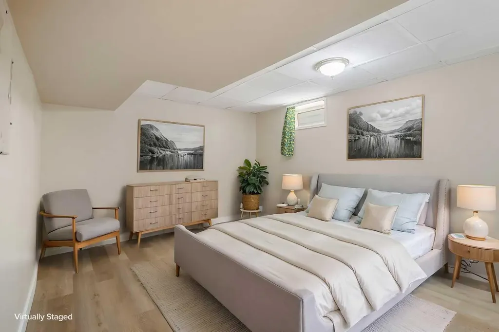 1111 Berkley Drive NW Calgary AB T3K1S6