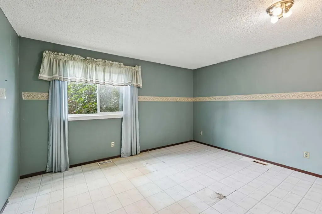 197 Acacia Drive SE Airdrie AB T4B1G6