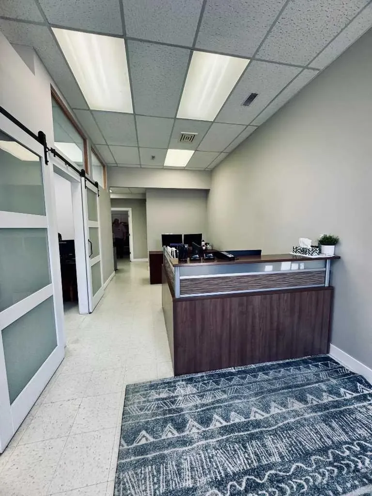220F 12a Street N Lethbridge AB T1H 4E8