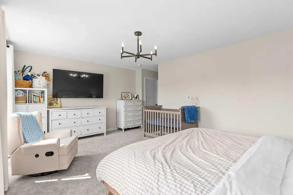 45 Savoy Landing SE Calgary AB T3S0E1
