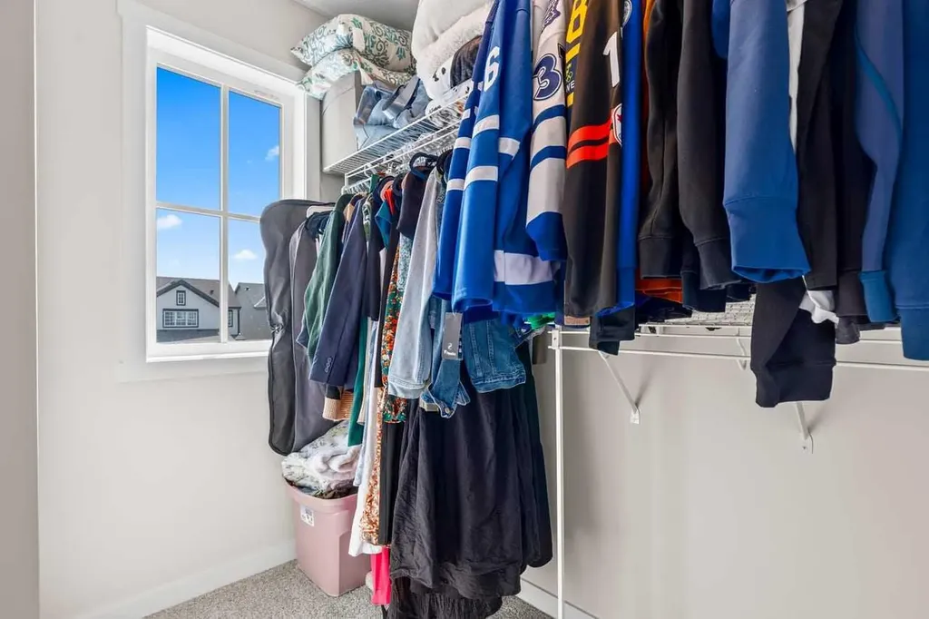 45 Savoy Landing SE Calgary AB T3S0E1
