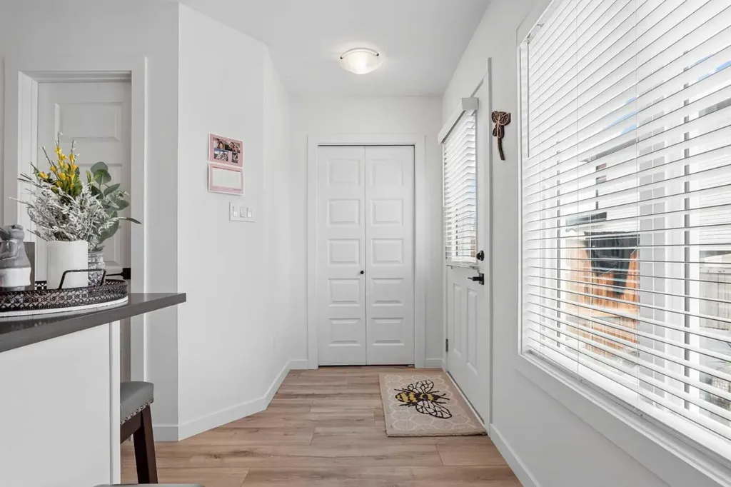 210 Firelight Way W Lethbridge AB T1J 5T3