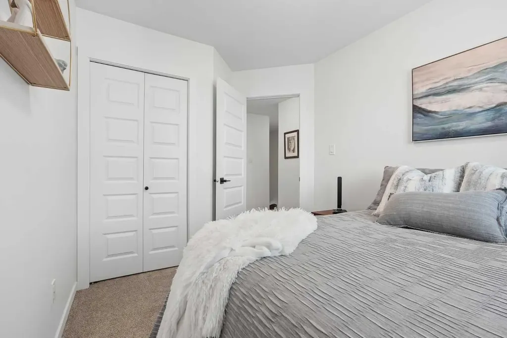 210 Firelight Way W Lethbridge AB T1J 5T3