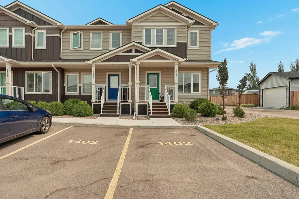 210 Firelight Way W Lethbridge AB T1J 5T3