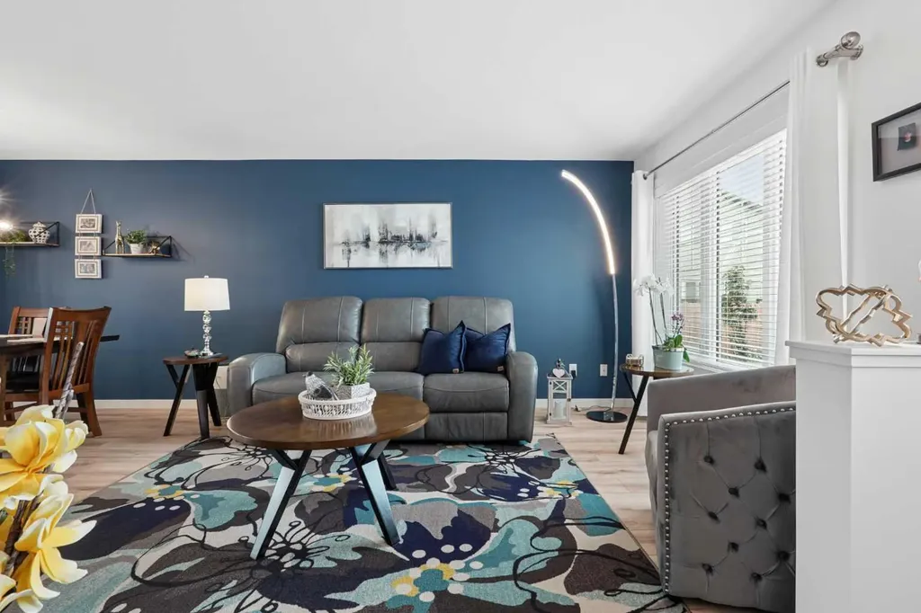 210 Firelight Way W Lethbridge AB T1J 5T3