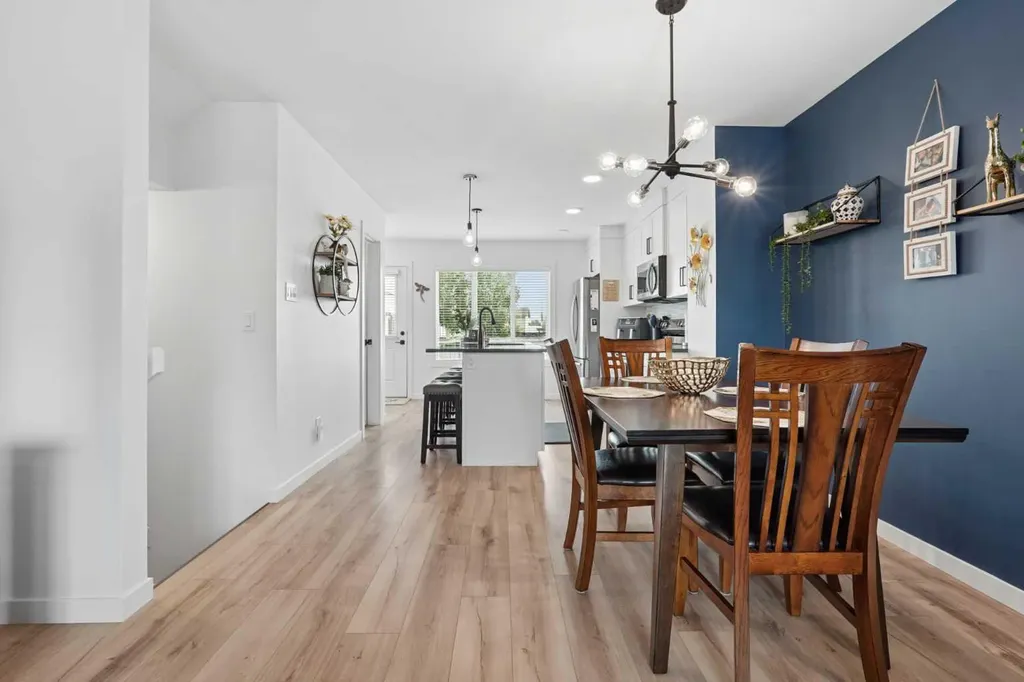 210 Firelight Way W Lethbridge AB T1J 5T3