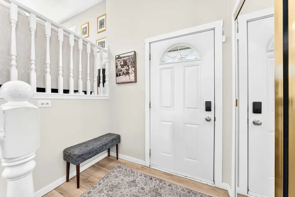 4 Marbrooke Circle NE Calgary AB T2A 2W4