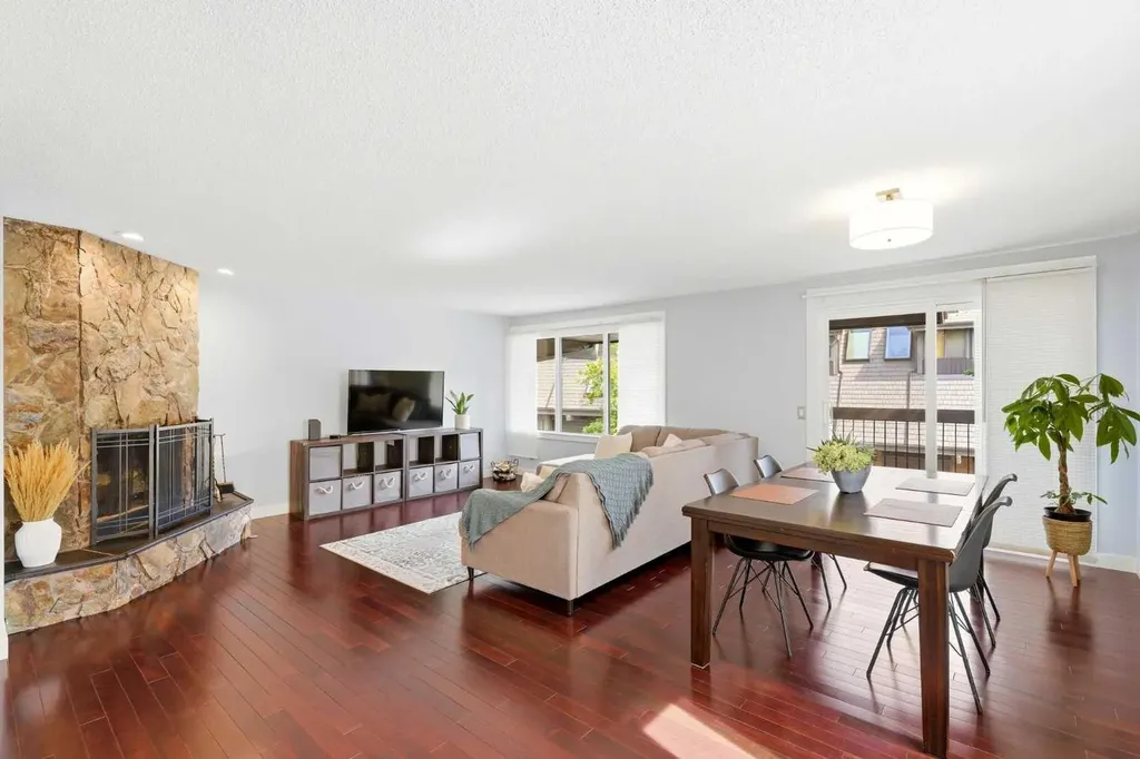 700 Ranch Estates Place NW Calgary AB T3G 1M2