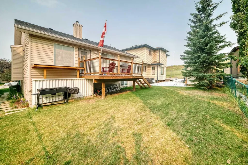 111 Arbour Stone Crescent NW Calgary AB T3G 5A1
