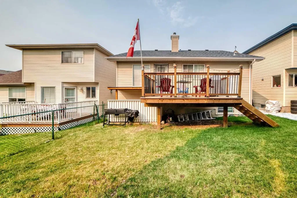111 Arbour Stone Crescent NW Calgary AB T3G 5A1