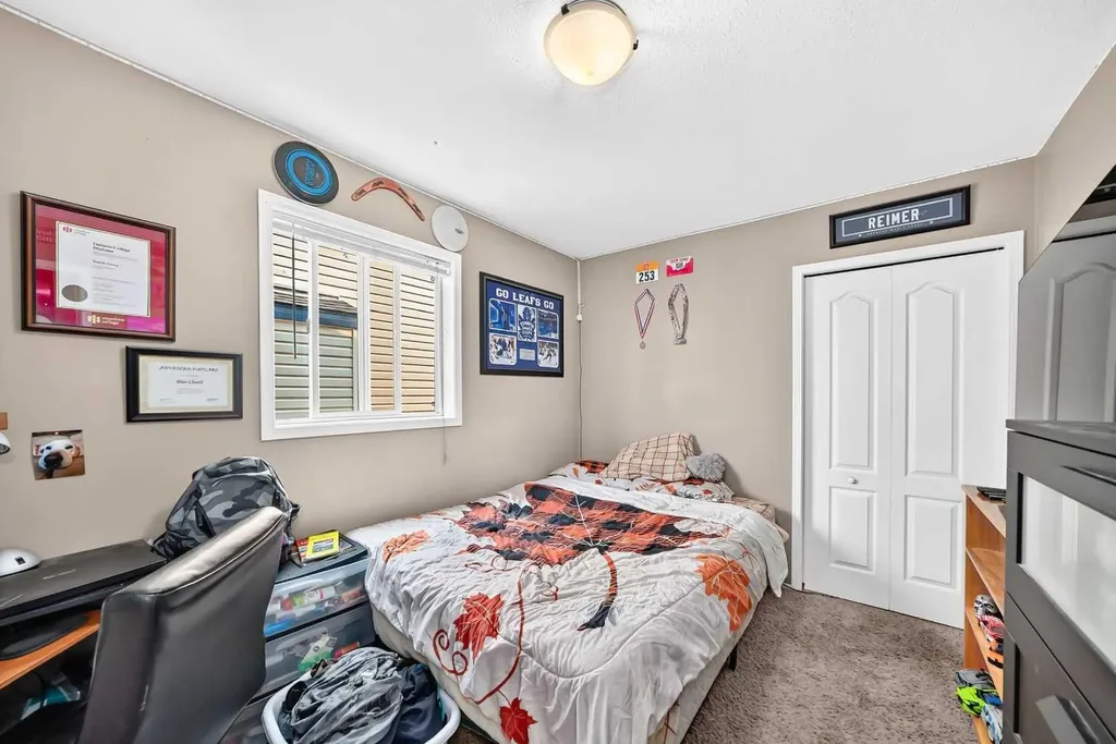 111 Arbour Stone Crescent NW Calgary AB T3G 5A1
