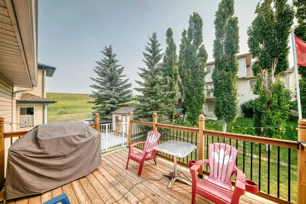 111 Arbour Stone Crescent NW Calgary AB T3G 5A1