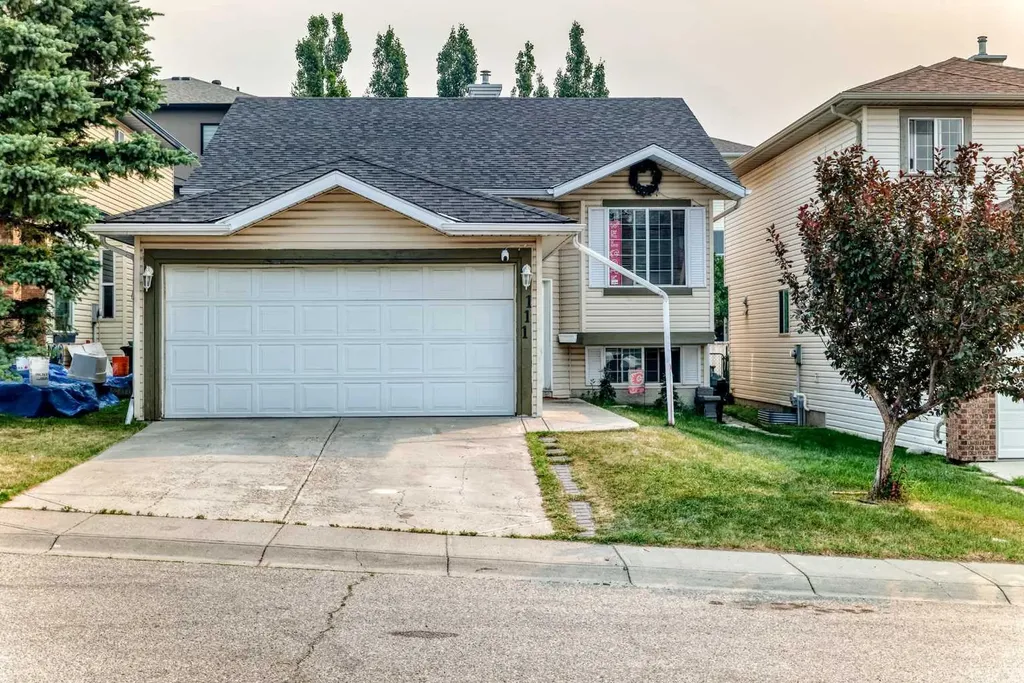 111 Arbour Stone Crescent NW Calgary AB T3G 5A1