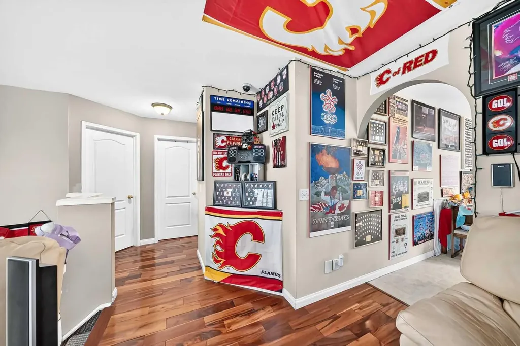 111 Arbour Stone Crescent NW Calgary AB T3G 5A1