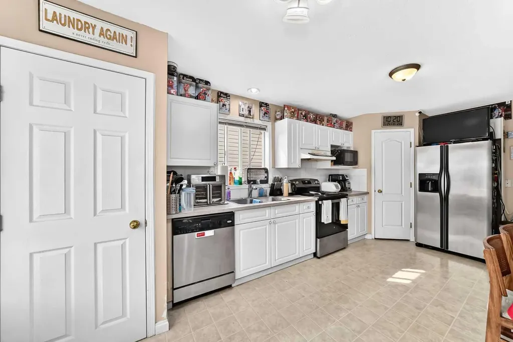 111 Arbour Stone Crescent NW Calgary AB T3G 5A1