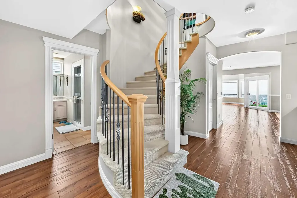 311 Rocky Ridge Drive NW Calgary AB T3G 4P4
