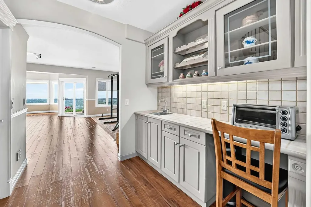 311 Rocky Ridge Drive NW Calgary AB T3G 4P4