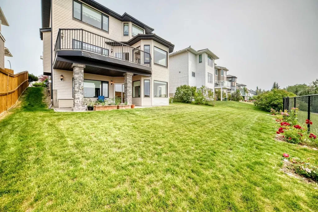 311 Rocky Ridge Drive NW Calgary AB T3G 4P4