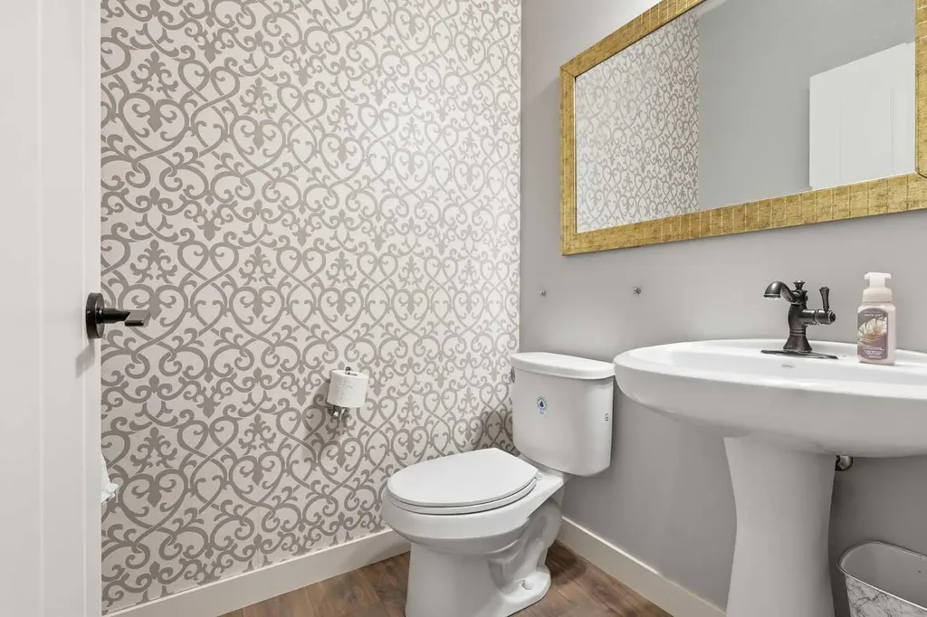 188 Marquis Grove SE Calgary AB T3M 1M8