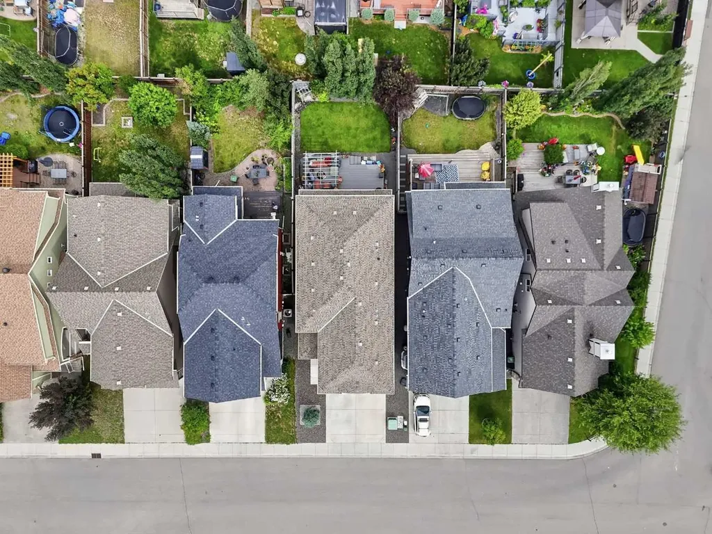 188 Marquis Grove SE Calgary AB T3M 1M8