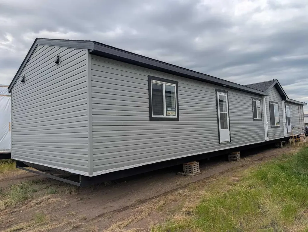 252 Gregoire Crescent Fort Mcmurray AB T9H2L4
