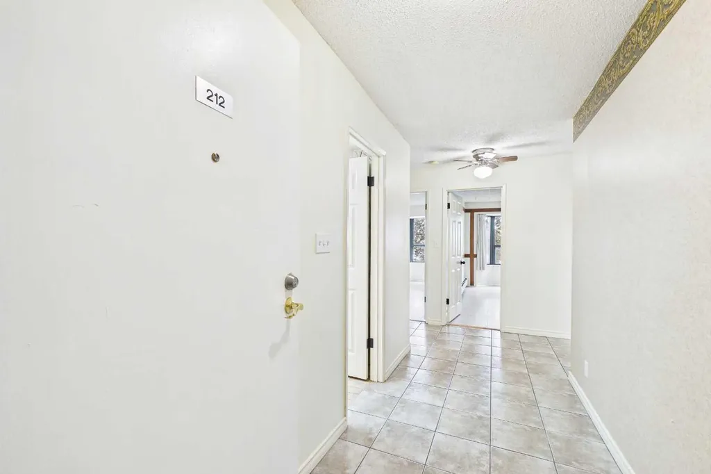3730 50 Street NW Calgary AB T3A 2V9