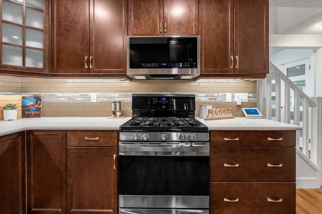 173 Windstone Link SW Airdrie AB T4B 3V8