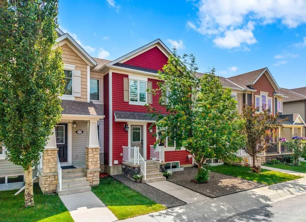 173 Windstone Link SW Airdrie AB T4B 3V8