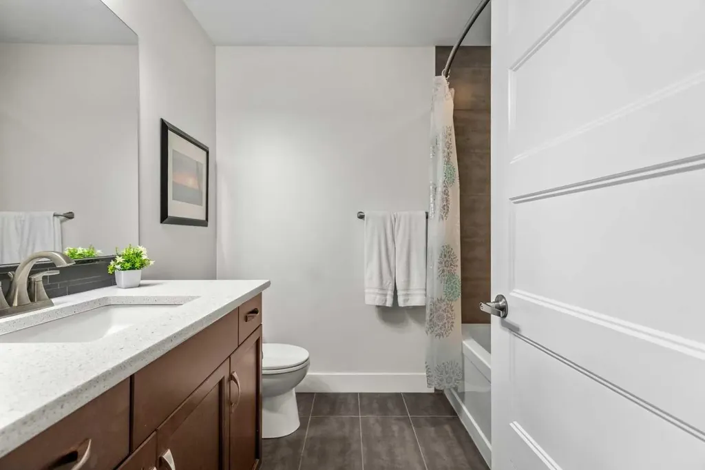 173 Windstone Link SW Airdrie AB T4B 3V8