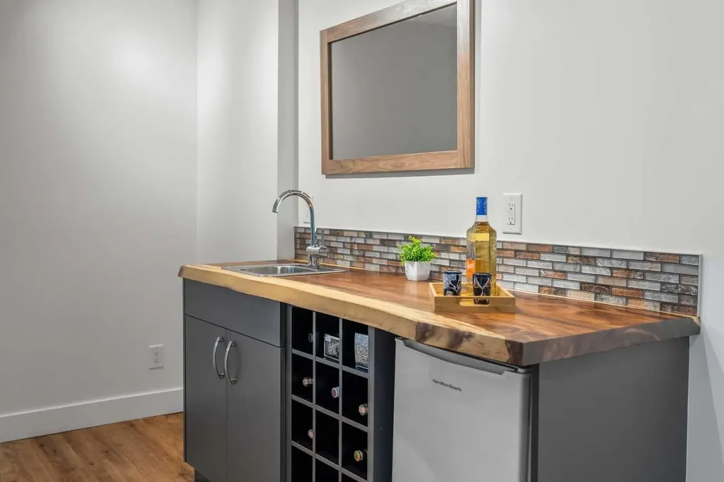 173 Windstone Link SW Airdrie AB T4B 3V8