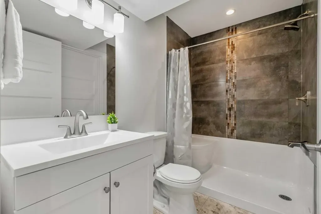 173 Windstone Link SW Airdrie AB T4B 3V8