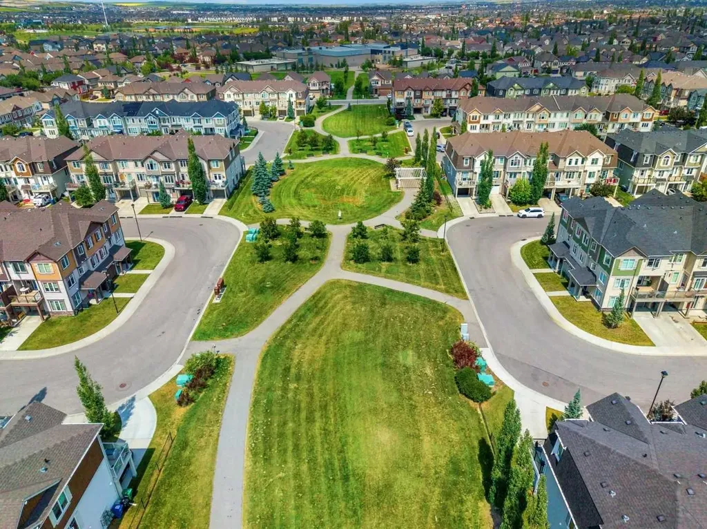 173 Windstone Link SW Airdrie AB T4B 3V8