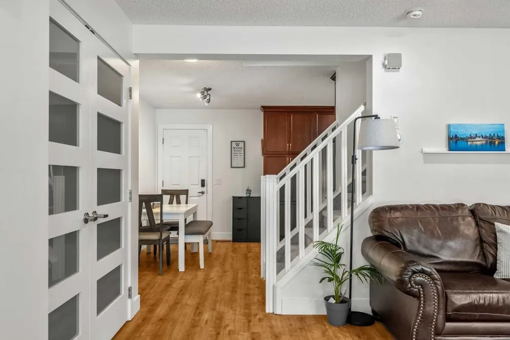 173 Windstone Link SW Airdrie AB T4B 3V8