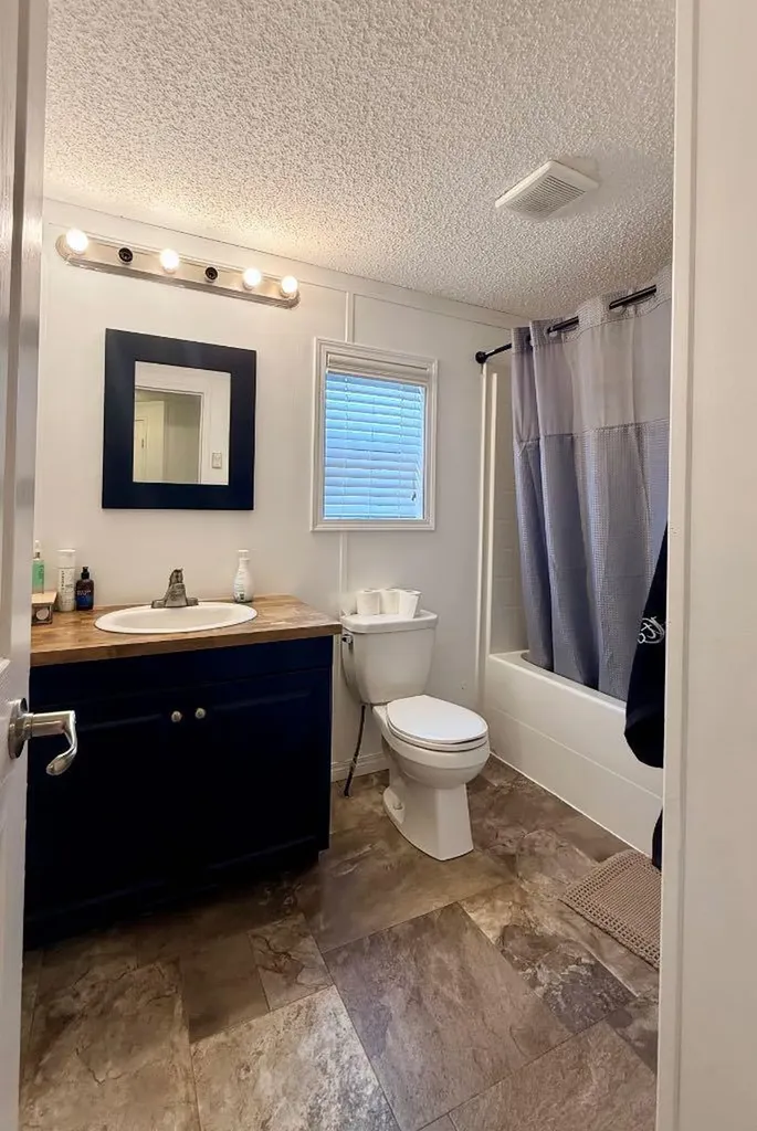 10226 103 Avenue La Crete AB T0H2H0