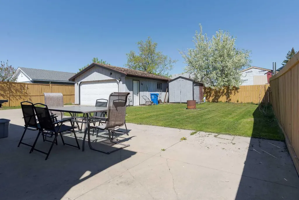 146 Mcconachie Crescent Fort Mcmurray AB T9K 1K7