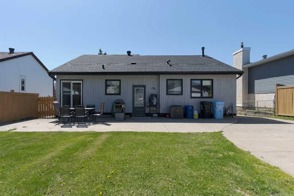 146 Mcconachie Crescent Fort Mcmurray AB T9K 1K7