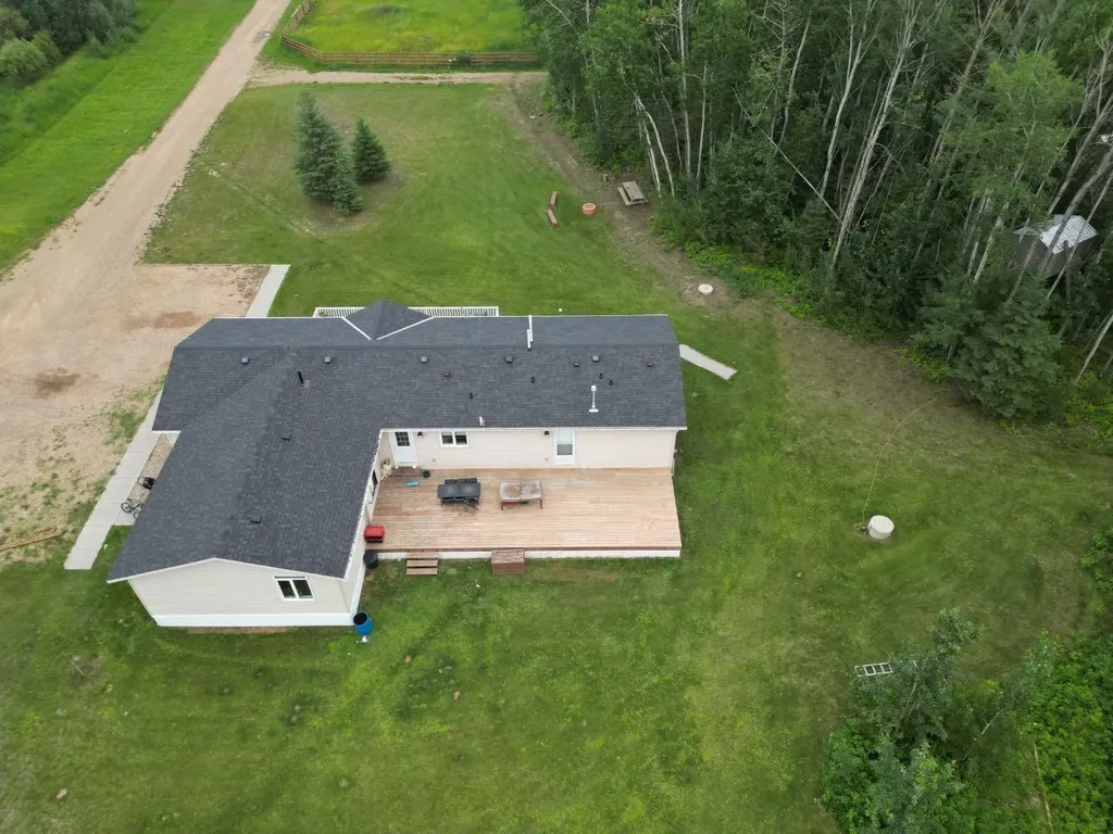 105520 Rge Road 151a La Crete AB T0H2H0