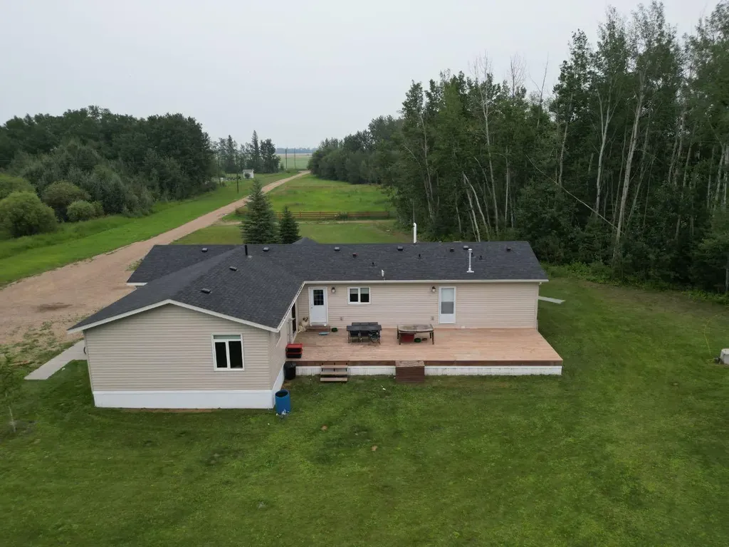 105520 Rge Road 151a La Crete AB T0H2H0