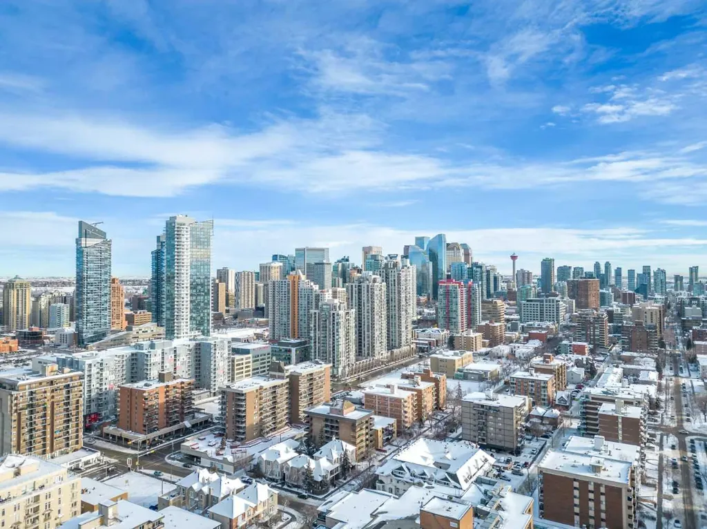 215 13 Avenue SW Calgary AB T2R 0V6