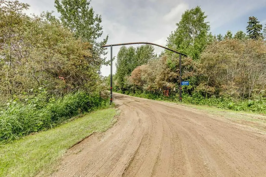 363044 Range Road 5-1 Rural Clearwater County AB T0M 0M0